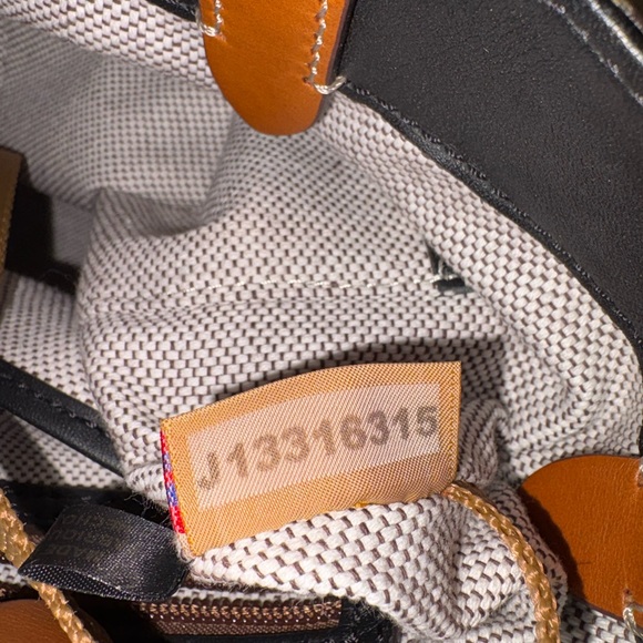 Dooney & Bourke Black and Brown Large Barlow Women's Bag - Picture 8 of 8